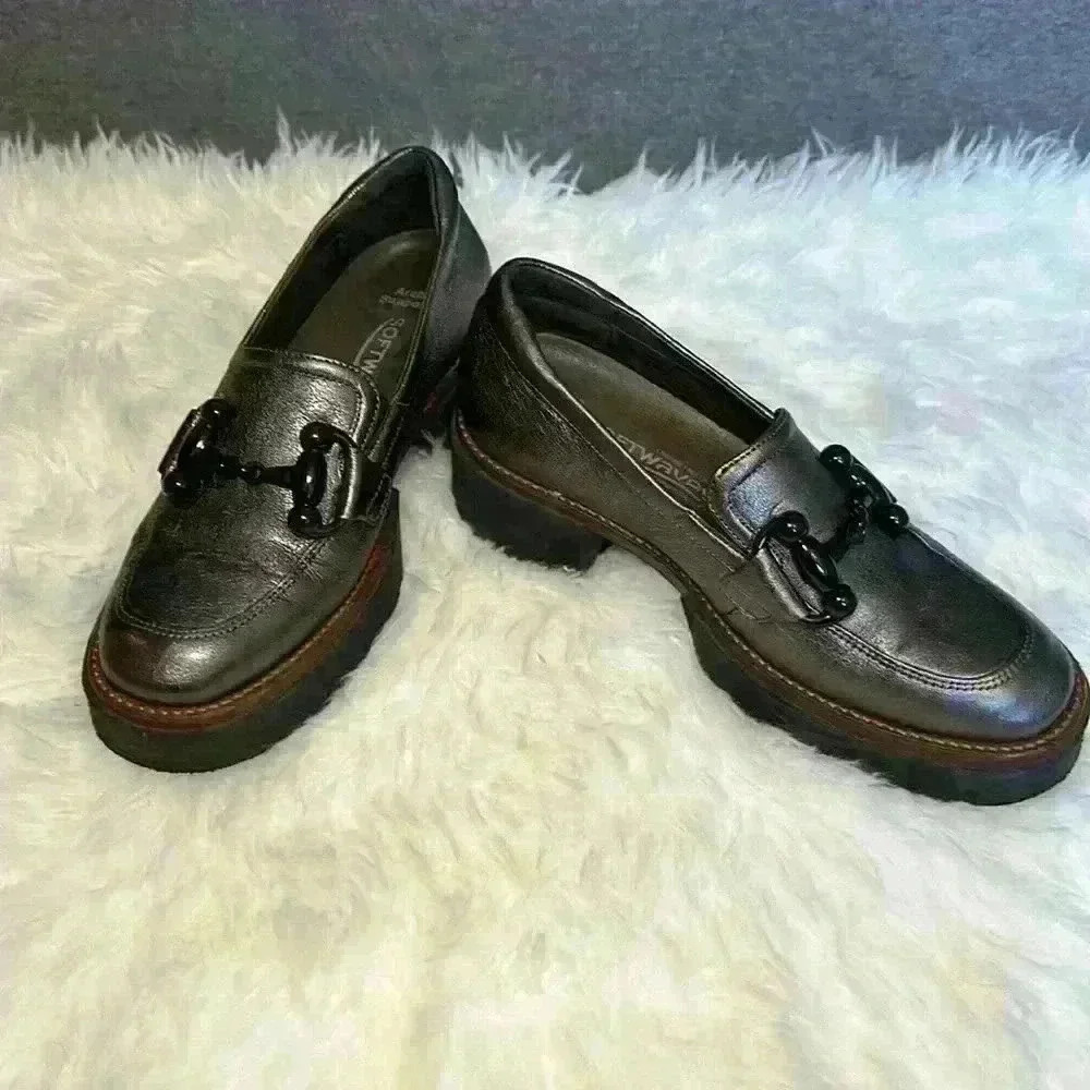 Softwaves BRINA Loafer in PEWTER Lug Sole Slip On Womens Size 38.5 - Picture 3 of 15